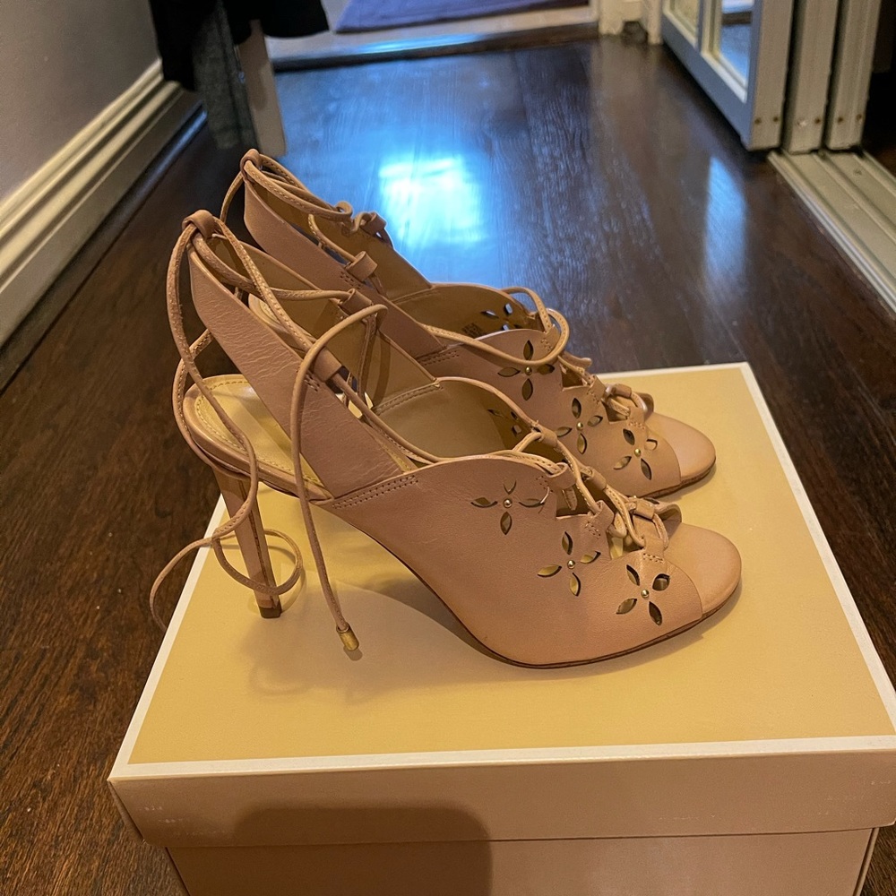 Michael Kors BRAND NEW Thalia Sandal Lace Up SZ 5